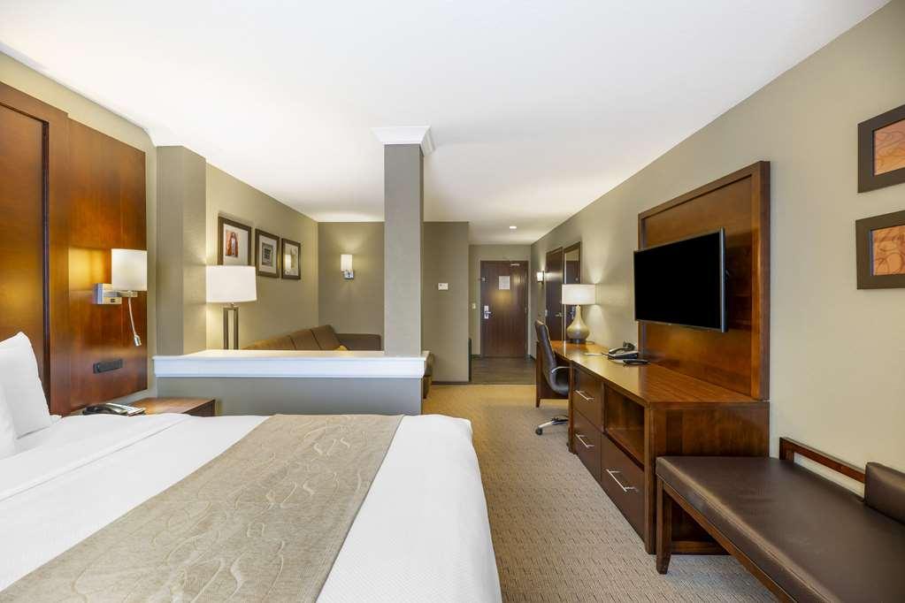 Comfort Suites Карлсбад Номер фото